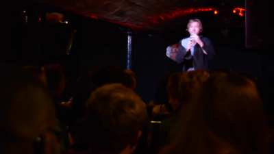 Comedian blows off on an idiot heckler apart that tells him 