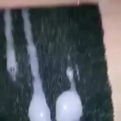 A lavar os platos