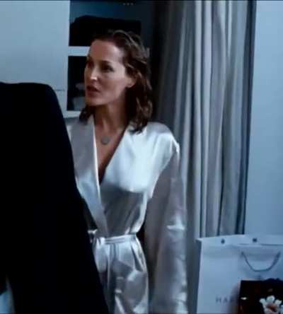 Gillian Anderson in “Closure”
