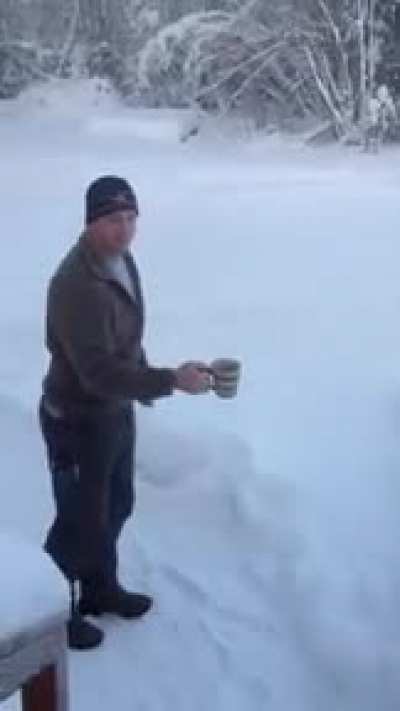 Throwing hot coffee outside turns instantly to Ice (Coffee)Fog at -42. Salcha, Alaska