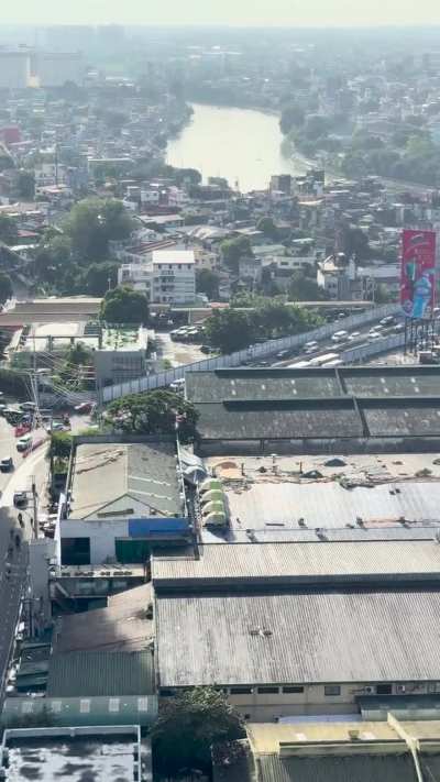 Just Sharing: Traffic Update via Kalayaan Bridge to BGC as of October 27, 2025 7:45 AM
