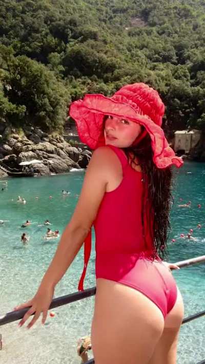 Pretty moments