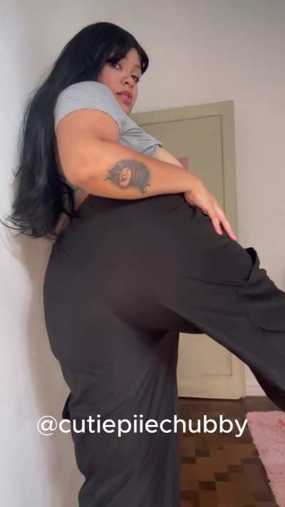 Farting for you cum