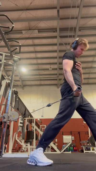 Arm day, how’s my form?