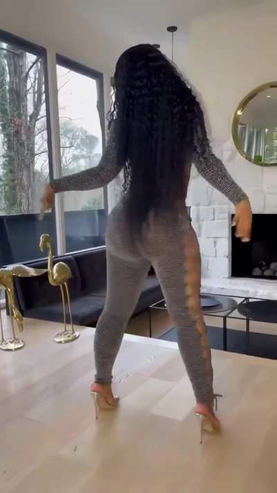 Ari Fletc<wbr>her🍑🍑