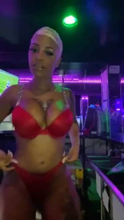 Unknow Baddie