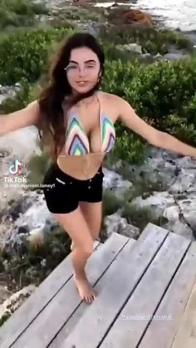 Jiggle Jiggle