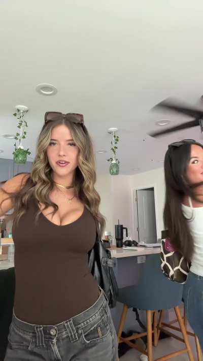 Amateur Big Tits Boobs Porn GIF by unico<wbr>rnbud<wbr>apest