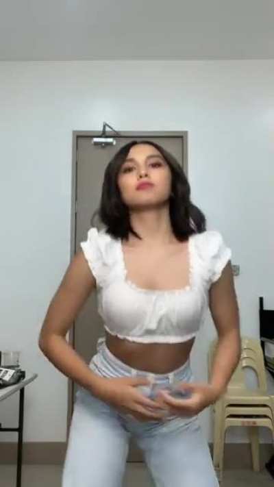 Kyline Alcantara