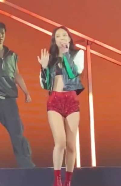 Every performance she does my baby girl is the sluttiest fuck 🥵🥵🥵