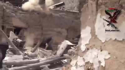 FSA fighters attempting to root SAA soldiers out of rubble narrowly avoid rifle fire - Jobar, Damascus - 5/19/2013