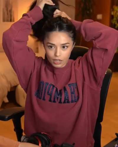 Rae is back 