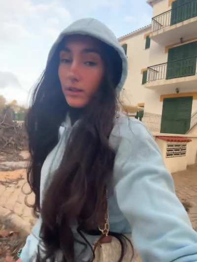 Sara (@teq<wbr>uilas<wbr>arand<wbr>lemon<wbr>)