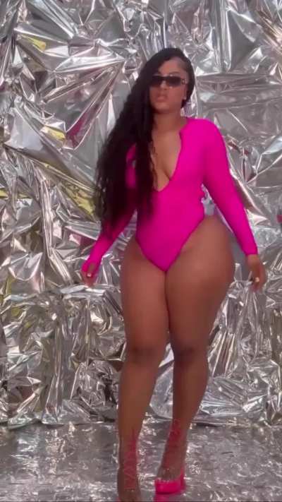 🍔🍑🍔🍑🍑