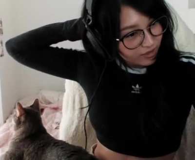 Hyoon black top