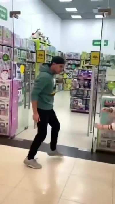 I have no idea what is going on