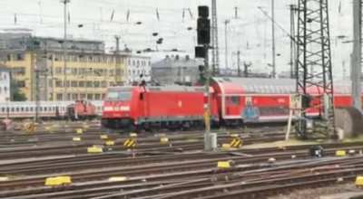 Idiot climbs on top of train under 15 kw power lines