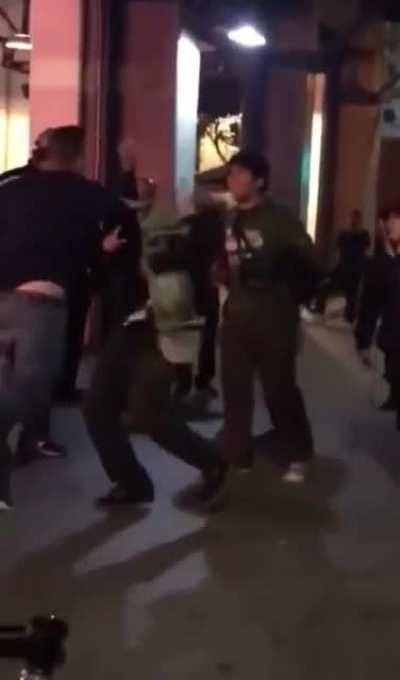 To bully Skateboarders