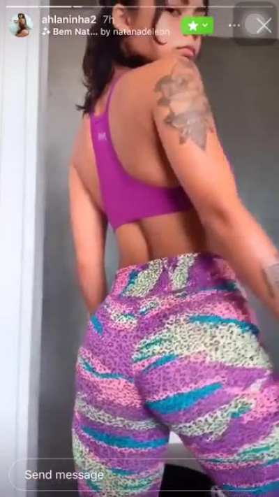 🍑🍑😋