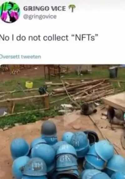 The blue helmet makes contrast with the florest