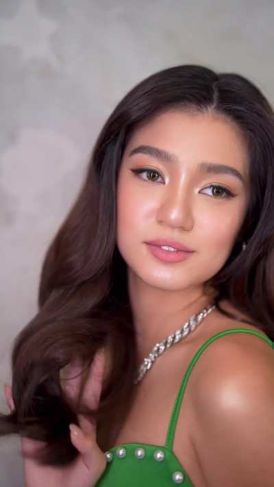 Belle Mariano