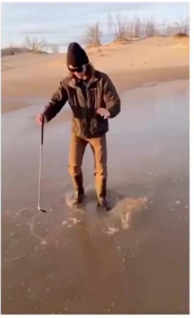 Quicksand in real life!