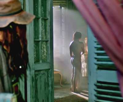 Birthday Babe: Jessica Parker Kennedy in Black Sails [S1E8-2014]