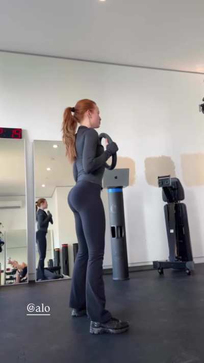 Madelaine working out - IG December 2025