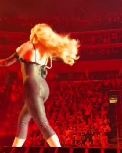 Sabrina Carpenter