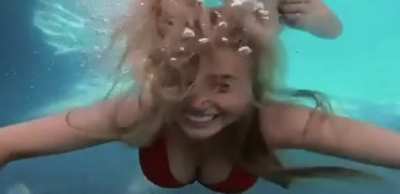 Gifted underwater