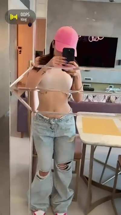 Avneet Kaur 🔥 sexy Curves