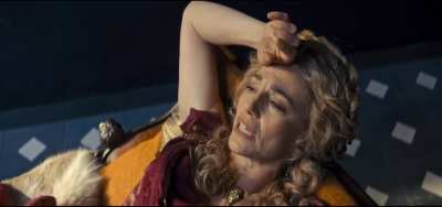Claudia Black !