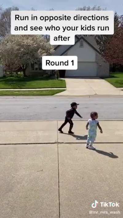 Lil' dude was already in position for the last run 😂