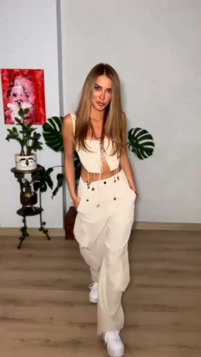 Merve Oflaz