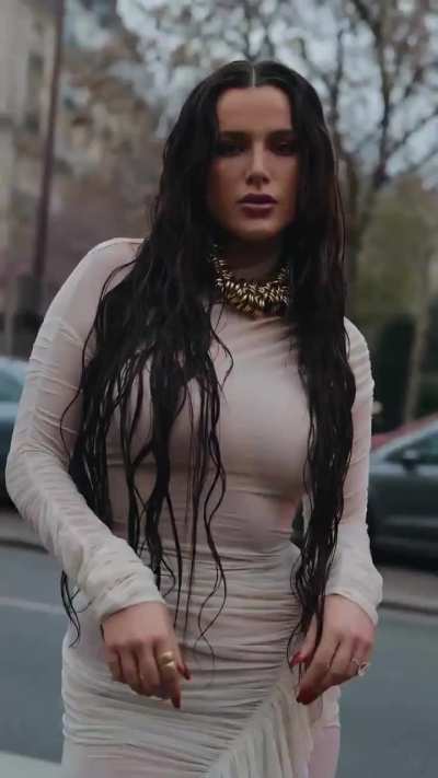 Bella Thorne
