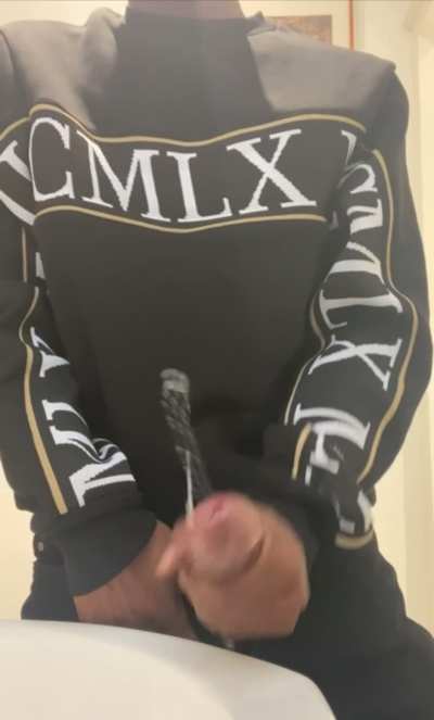 🥵Dick Just Kept Shooting Cum💦