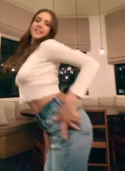 Jessica Alba