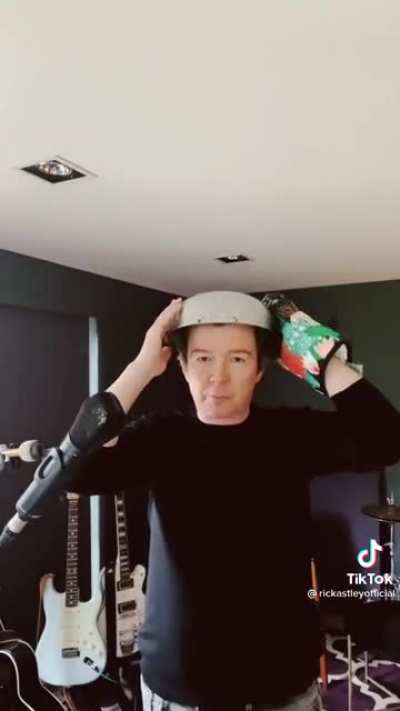 How the vocals were made for “never gonna give you up” by Rick Astley
