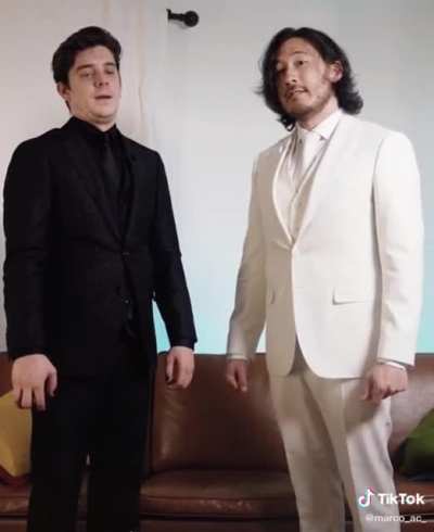 I can’t just watch this and not laugh (marco_ac_ from Tiktok)