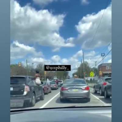 INSTANT karma this morning in southwest Philly due to Rubber Necking PSA🗣:WATCH THE ROAD!!! Not someone’s A$$!!
