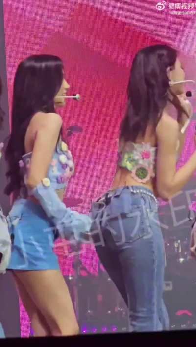 Mina & Tzuyu