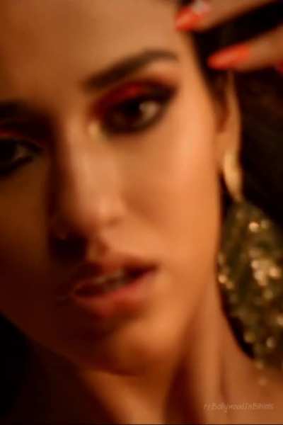 YAHOOO!!! We reached the milestone of 10K 🎉 Thank you mods and every member for contributing to this sub. No better way to celebrate this success other than with the sl#ttiest actress in the industry, Disha Patani. Enjoy and never stop w#nking and worship