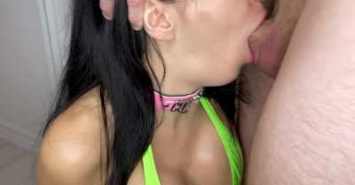 Love that side poke 😍