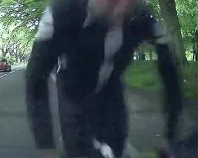 Bicycler should concentrate on his path not his pedals