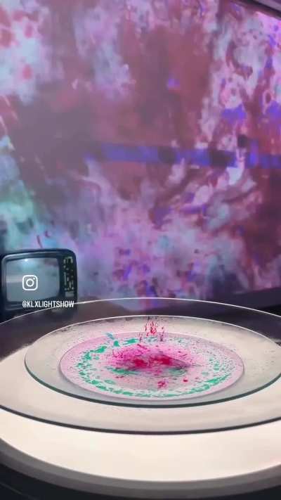 glitch_art