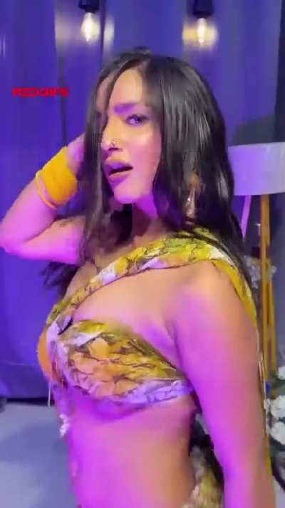 Khushi yadav