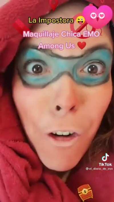 Chica emo among u ese 😯😯😮