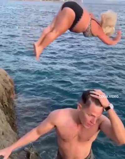 You’re ruining the shot,dude
