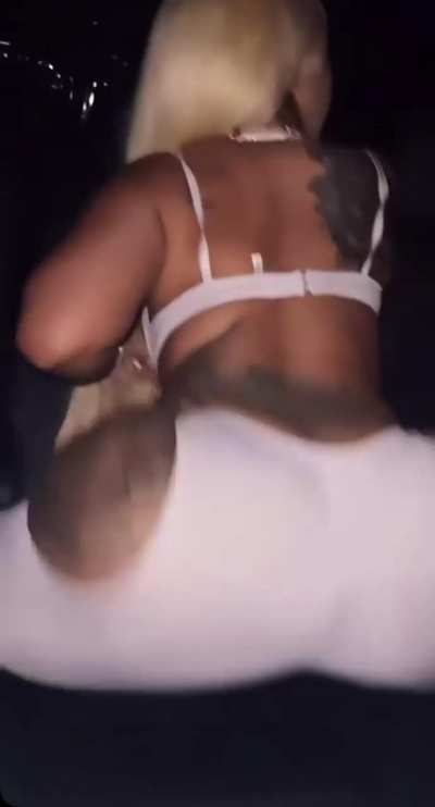 Stunna girl on top