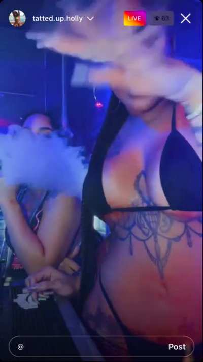 Tattedupholly